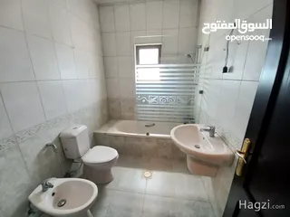  11 شقة غير مفروشة للإيجار 230م2 ( Property 17523 ) سنوي فقط