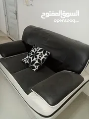  3 Sofa/couch  أريكة