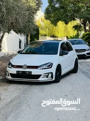  3 جولف 2016 بالرخصه دهان قطعتين تجميلي فقط 1400 تيربو اوتومات اصل تعديل جي تي اي كامل برايفت