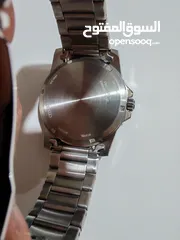  2 ساعة citizen eco drive مستعملة للبيع فقط الساعة وكالة نظيفة جدا
