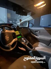  17 تويوتا بريوس