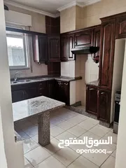  2 شقه غرفتين نوم شبه ارضي قرب اسوق السلطان ومستشفى تلاع العلي للبيع