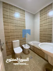 7 شقة مميزة للبيع في الجاردنز - خلف بن العميد طابق ثالث 200م مع روف 100م بسعر مغري