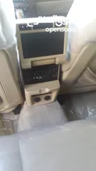  19 سيارة كاديلاك نوع SRX موديل 2006 بحالة جيدة جداً تتميز بداخلية نظيفة جداً