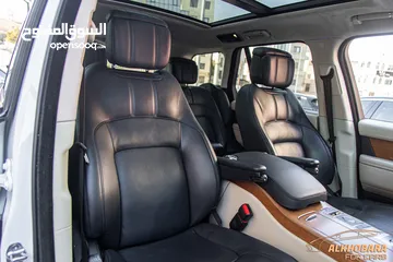  2 Range Rover Vogue 2019 Autobiography Black package   السيارة وارد الماني و قطعت مسافة 25,000 كم فقط