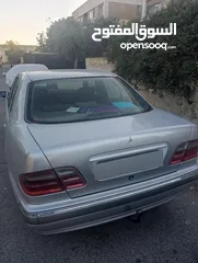  2 مرسيدس يليجنس E200 2002