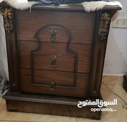  3 أغراض غرف نوم للبيع