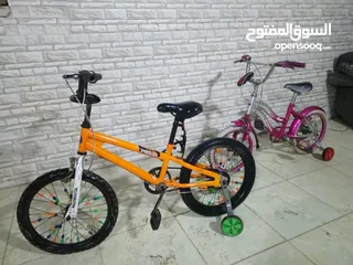 2 بسكاليت عدد 3 بحاله ممتازه نوع اصلي بسعر مغري