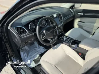  6 كرايزلر C300