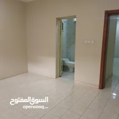  10 شقه دور ارضي مدخل خاص حي الضاحيه