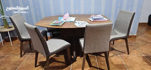  1 homecentre 6 seater dining table