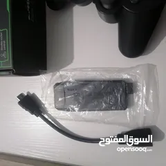  4 فلاشة العاب فيديو  لم تستخدم الا مره واحده فقط