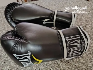  3 كيس ملاكمة + قفازات  جديد جدا