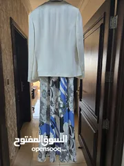  1 فستان فخم جدا للمناسبات والعزايم  وبيزبط للمحجبات وال غير محجبات  عملي وجميل جدا