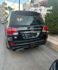  2 تويوتا لاند كروزر 2012