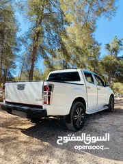  4 إيسوزو دي ماكس 4x4 موديل 2016 للبيع بسعر مغرررري