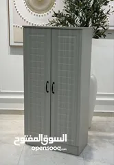  19 "خزانة أحذية أنيقة... تنظيم ومساحة في قطعة واحدة"