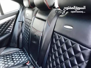  3 Mercedes AMG C200