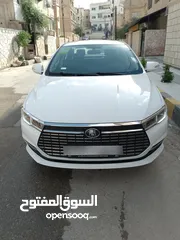 1 بي واي دي تشين  BYD Qin ev 2022