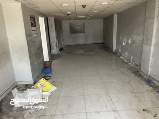  3 مخازن للايجار