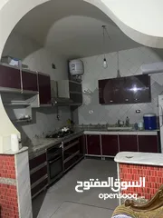  1 السلام عليكم يوجد منزل لإيجار الجبس جنب جامع الحسن والحسين