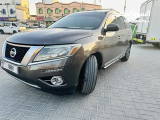  11 Nissan Pathfinder 2015