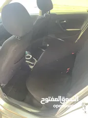  2 بولو 2011. بحالة ممتازة بسعر مغري ع الكاش ..