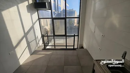  2 محل تجاري مع سدة للبيع في منطقة الدوار السابع - 44058