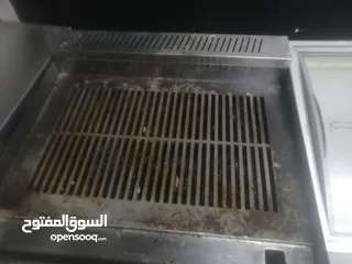  1 قريل برقر وثلجه