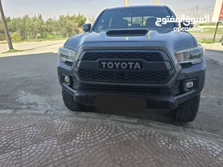  8 Toyota Tacoma TRD limited 3.5L V6 4x4 2016