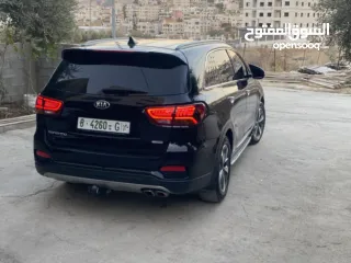 4 كيا سورينتو بسعر مميزز كاش