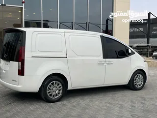  7 هيونداي2022 ستاريا الجديد كليا  سياره  باسلوب عصري ومتطور قمه في الراحه ومتعه في القياده دفعه واقساط