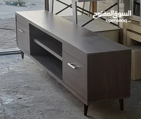  5 طاولات وسط خشب 18م او ادهان  مقاسات كبيره مع امكنيه تغيير المقاسات اطقم طاولات مع ديكور شاشه
