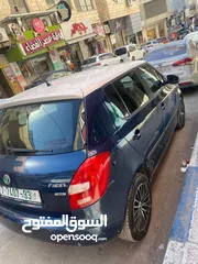  1 سكودا فابيا 2012