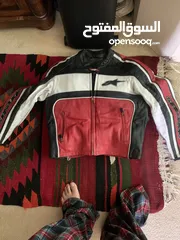  22 جاكيت جلد اصلي عدد2 قياس 54 ، كفوف وغيرها
