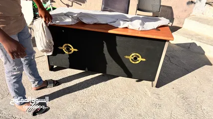  8 اثاث مكتبي
