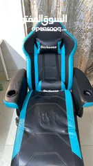  3 كرسي قيمنق للبيع من شركة deskooze