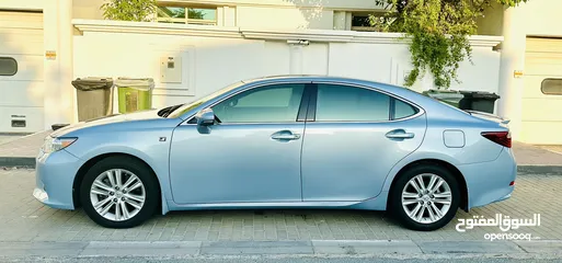  1 GCC.LEXUS.ES.350 V6 FULL OPTION.FULL AGENCY SERVICE HISTORY.100%NO ACCIDENT NO REPAINT.