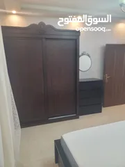  8 شقه مفروشه