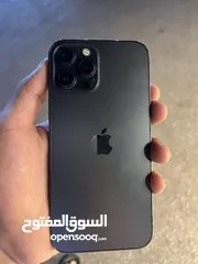  1 ايفون 12 بروماكس