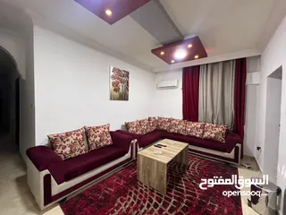  14 شقق مفروشه بالكامل كبيره وصغيره  نظافه مميزه للايجار خلف مركز الحسين للسرطان / الجامعه الاردنيه