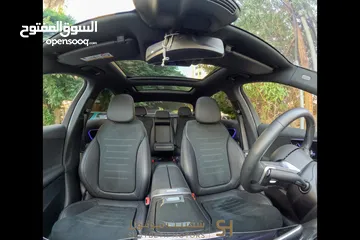  2 Mercedes C200 2023 Mild hybrid Amg kit