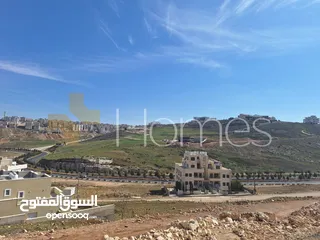  1 ارض تصلح لبناء فيلا خاصة للبيع في عبدون بمساحة ارض 1172م