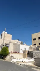  31 فيلا للإيجار/ للبيع بإطلالة جميلة جدا Villa for rent/sale with beautiful views and amenities!