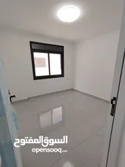  12 شقة للبيع في عين مصباح