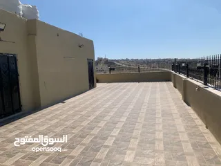  12 ‏عمارة للبيع ثلاث طوابق مسطح البناء ‏1300 ‏مسطح الأرض 645