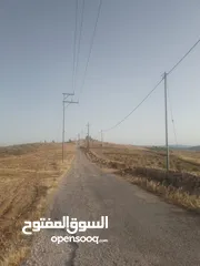  7 قطعه ارض مرتفعه ومطله منطقة شاليهات شرق جرش منطقة حميد  70 دنم سعر مغري جدا تصليح لمشروع استثماري