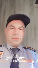  1 سلام عليكم الي عندة شغل امن وحماية ما يبخل علي عندي خبرة كبيرة