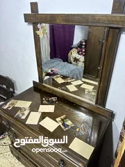  1 غرفه نوم فخمه وانيقه مفرده شبه جديده خشب عيار ثقيل اقرء الوصف كامل مشان تستفادو واذا بدكم فيديو كمان