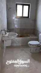  5 شقه طابق اول  سوبر ديلوكيس للايجار